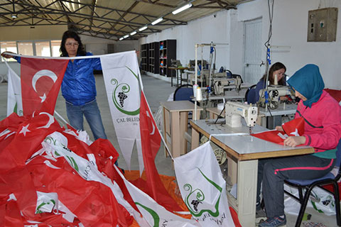 Yeşil Çal A.Ş. Selcen’de tekstil atölyesi açtı
