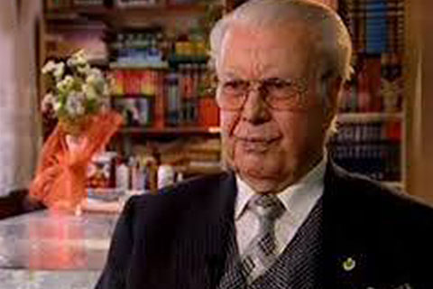 Necati Kahraman hayatını kaybetti