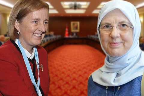 Önce Kavaf şimdi ablası Ramazanoğlu aynı bakanlığa getirildi