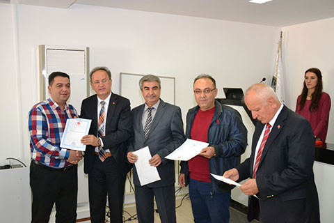 Tavas’ta tapular dağıtıldı