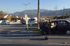 3 araç çarpıştı, sürücüler yaralı