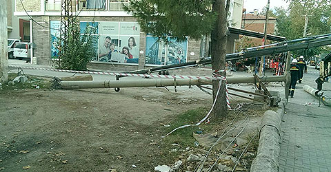 denizli-zeytinkoy-mahallesi-elektik-kesintisi-trafik-kazasi-ic