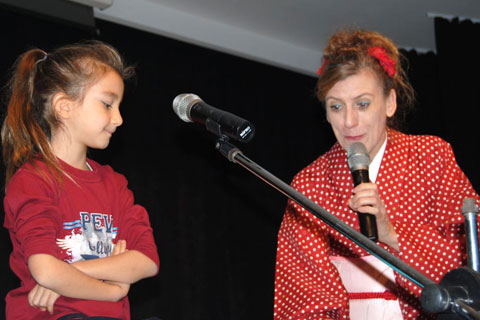 PEV öğrencileri “RAKUGO” ile tanıştı