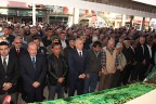 Başkan Akcan’ın annesi toprağa verildi
