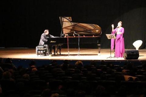 Fazıl Say ve Serenad Bağcan büyüledi