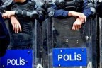 Polisten gece yarısı uyuşturucu baskını