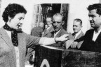 Kadınlar 81 yıldır seçiyor seçiliyor