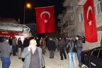 Denizli şehidine ağlıyor
