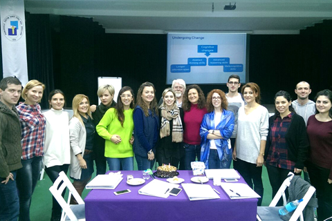 PEV’de Oxford Teachers’ Academy kursu