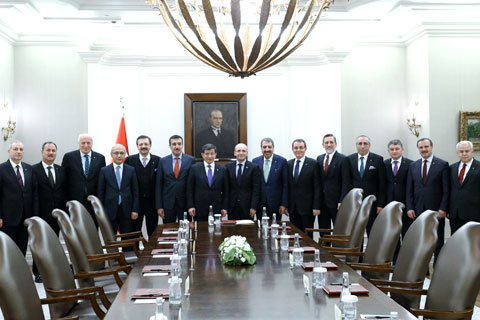 TOBB heyeti Başbakan Davutoğlu ile buluştu