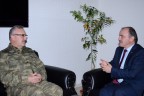 Komutandan Gürlesin’e ziyaret
