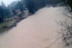 Çameli’de derelerden sel akıyor