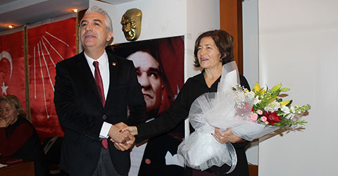 denizli-chp-il-kadin-kollari-kongresi-ic-2