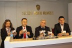 Dr. Özçelik’ten şiir albümü