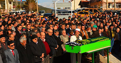 denizli-halil-ongun-trafik-kazasi-olum-defnedildi-h