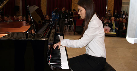 denizli-merkezefendi-belediyesi-hakki-derekoy-guzel-sanatlar-lisesi-ic