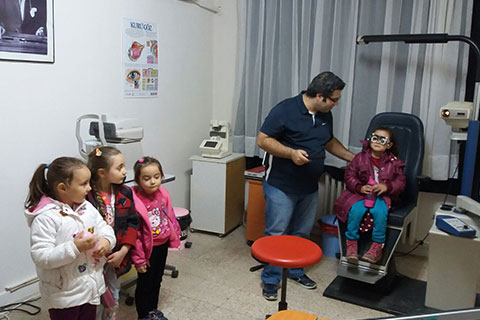 Sarayköy’de 5 bin öğrenciye göz taraması