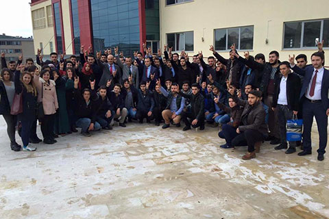 Kılavuz Denizlili ülkücüler ile buluştu