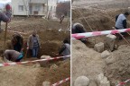 Soğan bahçesinde tarihi mezar bulundu