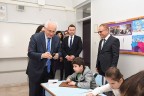 Eğitimde engelleri aşıyorlar