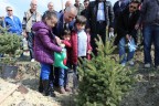 Büyükşehir DESKİ 1000 fidanı toprakla buluşturdu
