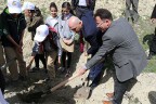 Sarayköy’de 3 bin fidan toprakla buluştu