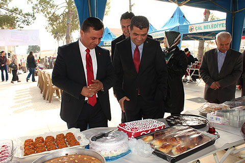 Çal’da Kadınlar Günü kermesi