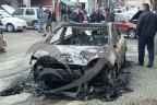 Park halindeki otomobili kundakladılar