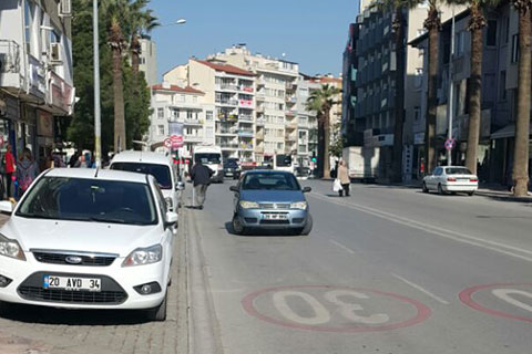 Hatalı parkta sınır tanımıyoruz