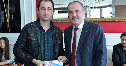 denizli-pamukkale-belediyesi-ikametgah-tasidilar-odulleri-aldilar-ic