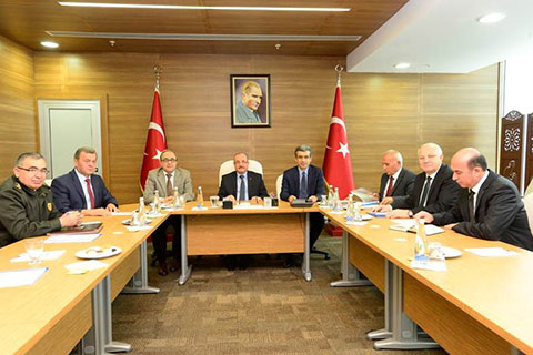 PAÜ ve yurtlar çevresinde alınacak önlemler konuşuldu
