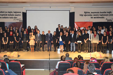 Final Okulları’nda duygulandıran gösteri