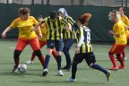 Kadınlar şiddete futbolla ‘hayır’ dedi