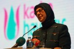 Bakan Ramazanoğlu kendi hayatını anlatırken ağladı