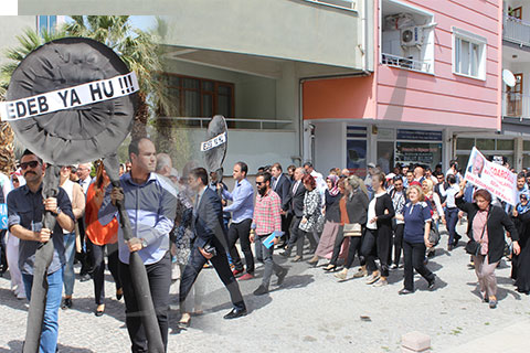 AK Partililer, CHP’ye yürüdü