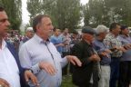 Çal’da üreticiler yağmur duasına çıktı