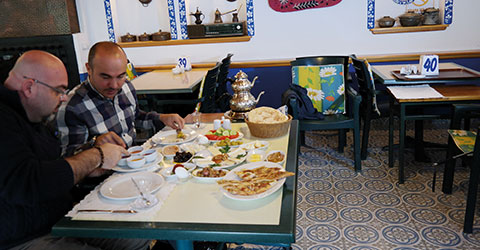 denizli-marmaris-gezilecek-mekan-restaurant-mavi-pide-1