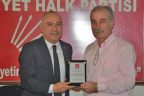 Grup başkan vekiline plaketli teşekkür