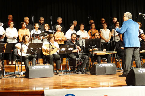 Alzheimer Korosu’ndan müzik ziyafeti