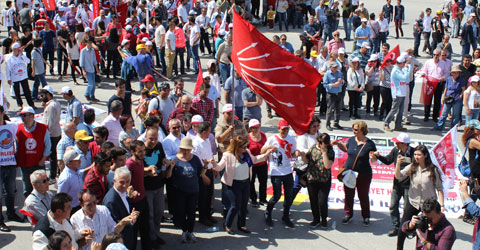 denizli-1-mayis-miting-ic-5