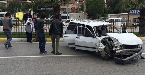 denizli-izmir-yolunda-trafik-kazasi-1