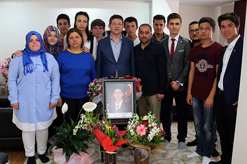 Subaşıoğlu şehit annelerini unutmadı