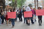 Kadınlardan dikkat çeken eylem