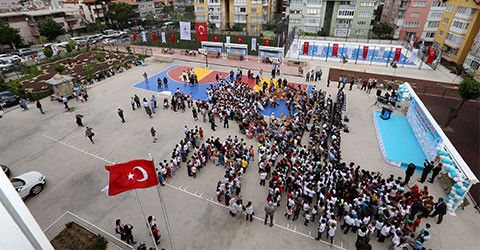 denizli-pamukkale-okul-bahcesine-kuspinarspor-tesisi-3