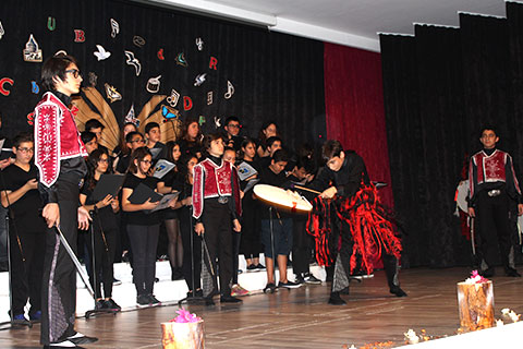 PEV’de şiir gibi bir gece