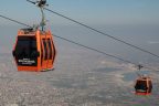 Şiddetli rüzgar nedeniyle teleferik seferleri durduruldu