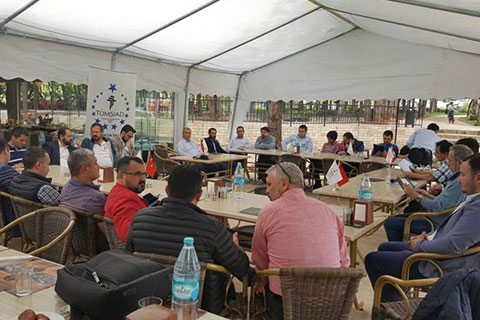 TÜMSİAD üyeleri kahvaltıda bir araya geldi