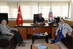 Özer’e sürpriz ziyaret