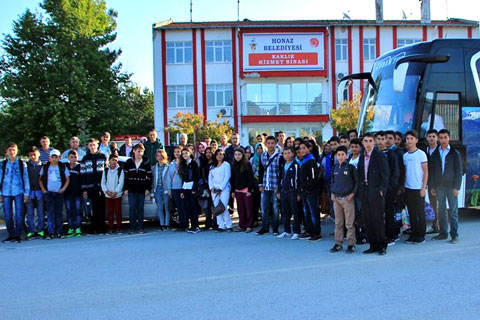 Honazlı öğrencilere Çanakkale ve Bursa gezisi