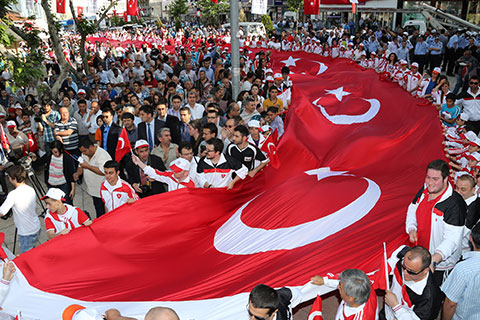 Milli Mücadele Yürüyüşü’ne tatil ayarı